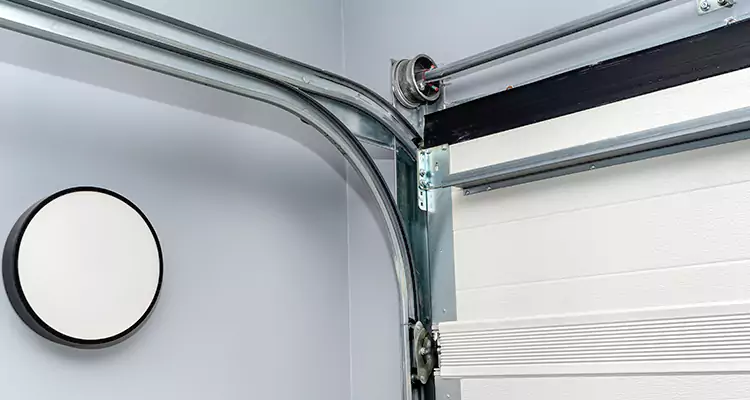 Garage Door Cable Repair Cost in Riverview, FL