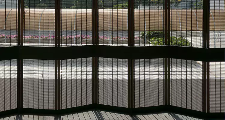 Front Screen Door Repair in Riverview, FL