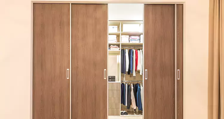 Sliding Closet Wardrobe Repairs in Riverview, FL